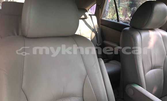 Buy Used Lexus RX 330 White Car in Phnom Penh in Phnom Penh Buy Used Lexus RX 330 White Car in Phnom Penh in Phnom Penh