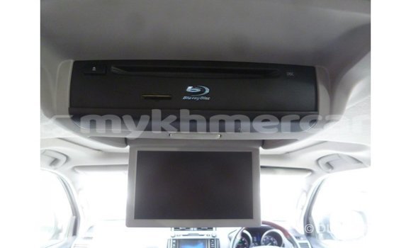 ទិញ នាំចូល Toyota Prado Other ឡាន} ក្នុង Import - Dubai ក្នុង Kampot Province ទិញ នាំចូល Toyota Prado Other ឡាន} ក្នុង Import - Dubai ក្នុង Kampot Province