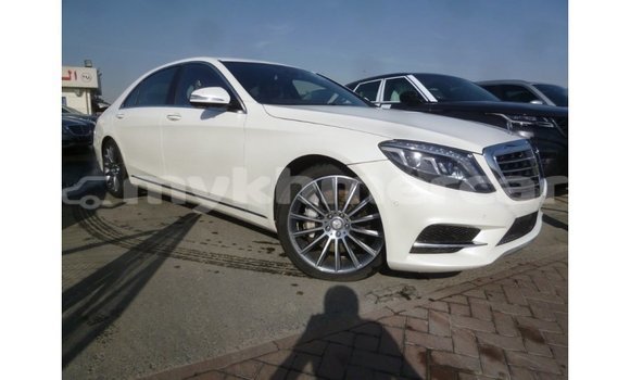 ទិញ នាំចូល Mercedes-Benz 190 (W201) White ឡាន} ក្នុង Import - Dubai ក្នុង Kampot Province ទិញ នាំចូល Mercedes-Benz 190 (W201) White ឡាន} ក្នុង Import - Dubai ក្នុង Kampot Province