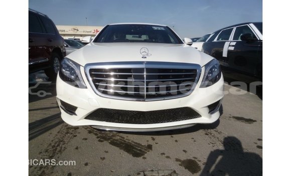 ទិញ នាំចូល Mercedes-Benz 190 (W201) White ឡាន} ក្នុង Import - Dubai ក្នុង Kampot Province ទិញ នាំចូល Mercedes-Benz 190 (W201) White ឡាន} ក្នុង Import - Dubai ក្នុង Kampot Province