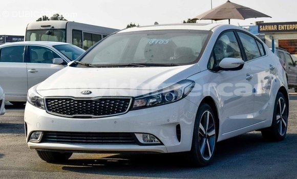 Acheter Import Voiture Kia Cerato Blanc à Import - Dubai, Kampot Province Acheter Import Voiture Kia Cerato Blanc à Import - Dubai, Kampot Province