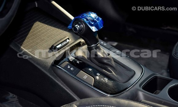 Acheter Import Voiture Kia Cerato Blanc à Import - Dubai, Kampot Province Acheter Import Voiture Kia Cerato Blanc à Import - Dubai, Kampot Province