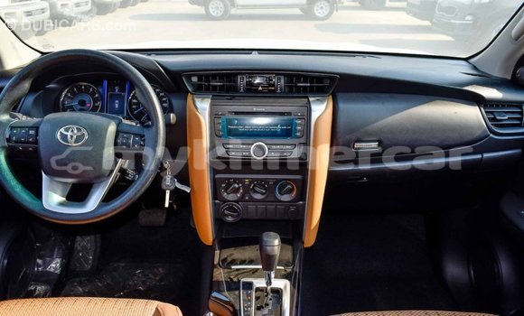 Acheter Import Voiture Toyota Fortuner Autre à Import - Dubai, Kampot Province Acheter Import Voiture Toyota Fortuner Autre à Import - Dubai, Kampot Province