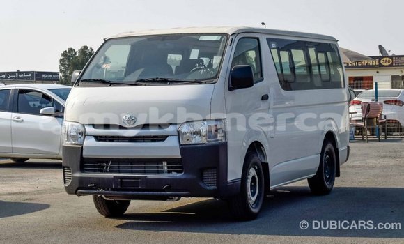 ទិញ នាំចូល Toyota Hiace White ឡាន} ក្នុង Import - Dubai ក្នុង Kampot Province ទិញ នាំចូល Toyota Hiace White ឡាន} ក្នុង Import - Dubai ក្នុង Kampot Province