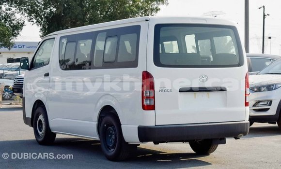 ទិញ នាំចូល Toyota Hiace White ឡាន} ក្នុង Import - Dubai ក្នុង Kampot Province ទិញ នាំចូល Toyota Hiace White ឡាន} ក្នុង Import - Dubai ក្នុង Kampot Province