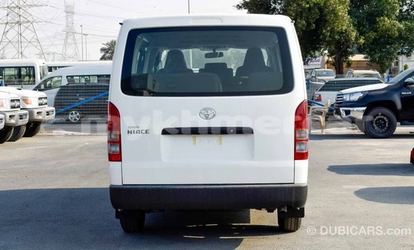 ទិញ នាំចូល Toyota Hiace White ឡាន} ក្នុង Import - Dubai ក្នុង Kampot Province ទិញ នាំចូល Toyota Hiace White ឡាន} ក្នុង Import - Dubai ក្នុង Kampot Province