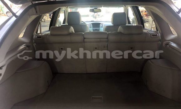 Buy Used Lexus RX 330 Silver Car in Phnom Penh in Phnom Penh Buy Used Lexus RX 330 Silver Car in Phnom Penh in Phnom Penh