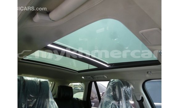 Acheter Import Voiture Land Rover Range Rover Autre à Import - Dubai, Kampot Province Acheter Import Voiture Land Rover Range Rover Autre à Import - Dubai, Kampot Province